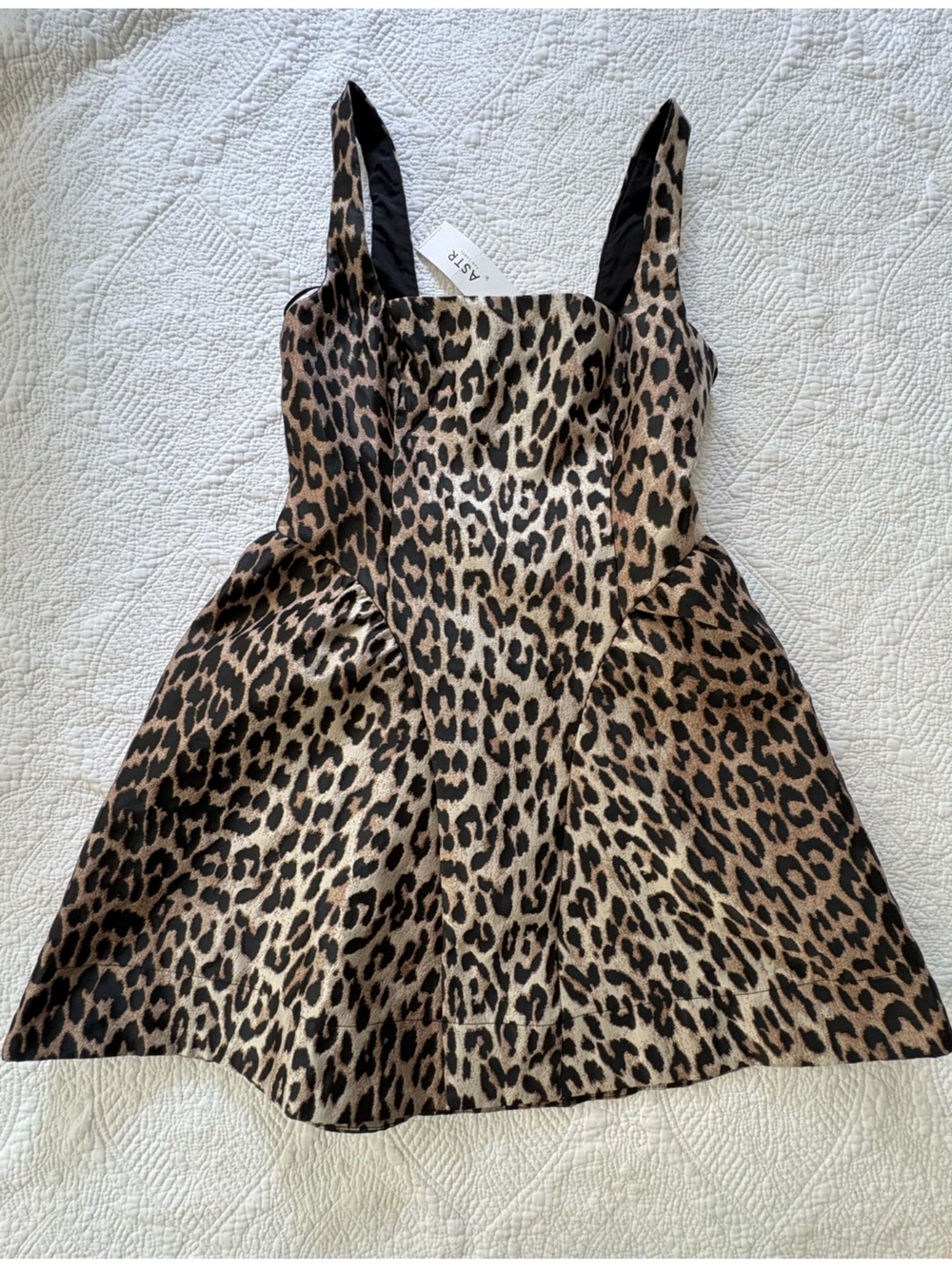NWT Astr the Label Claudie Leopard Print Minidress Size Small. Retail 225 - Picture 5 of 16